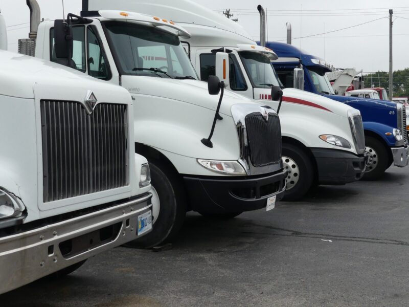 Selking International Trucks